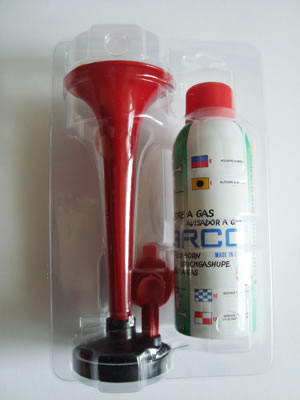 Fanfare in Blisterpackung verpackt